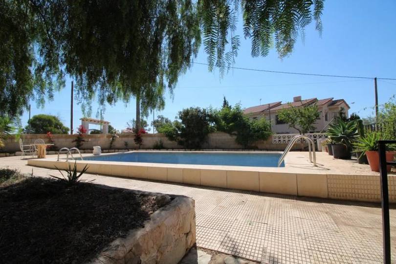 San Vicente del Raspeig,Alicante,España,5 Bedrooms Bedrooms,2 BathroomsBathrooms,Chalets,19039