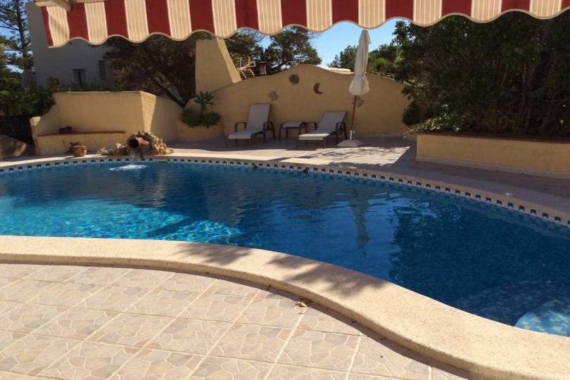 La Nucia,Alicante,España,3 Bedrooms Bedrooms,3 BathroomsBathrooms,Chalets,19049