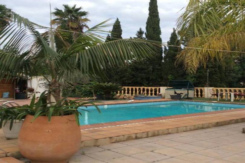 Alfaz del Pi,Alicante,España,3 Bedrooms Bedrooms,2 BathroomsBathrooms,Chalets,19051