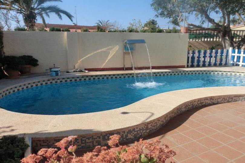 Alfaz del Pi,Alicante,España,4 Bedrooms Bedrooms,2 BathroomsBathrooms,Chalets,19055