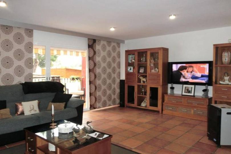 La Nucia,Alicante,España,3 Bedrooms Bedrooms,2 BathroomsBathrooms,Chalets,19056