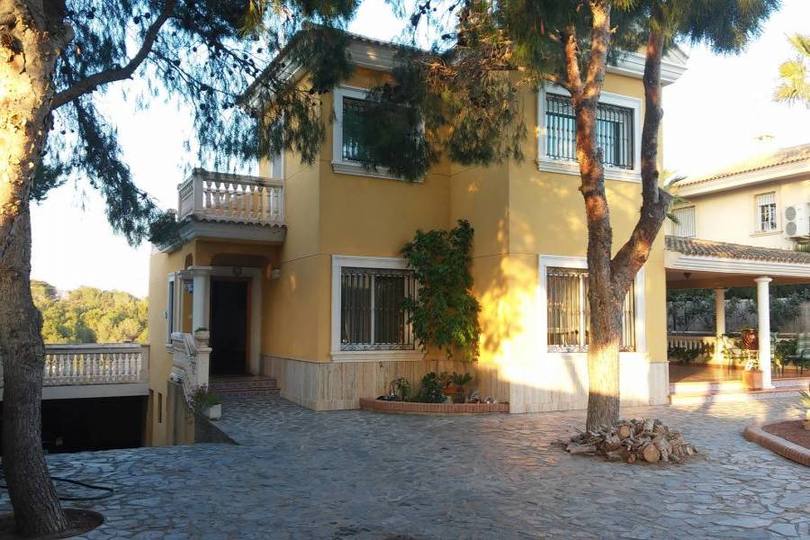Santa Pola,Alicante,España,4 Bedrooms Bedrooms,3 BathroomsBathrooms,Chalets,19084