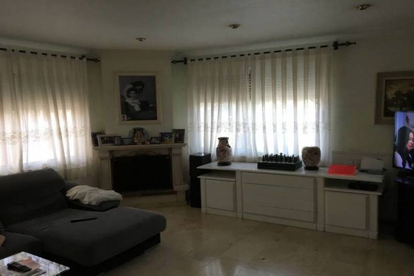 Elche,Alicante,España,4 Bedrooms Bedrooms,1 BañoBathrooms,Chalets,19088