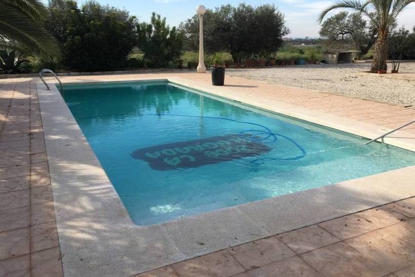 Elche,Alicante,España,4 Bedrooms Bedrooms,3 BathroomsBathrooms,Chalets,19091