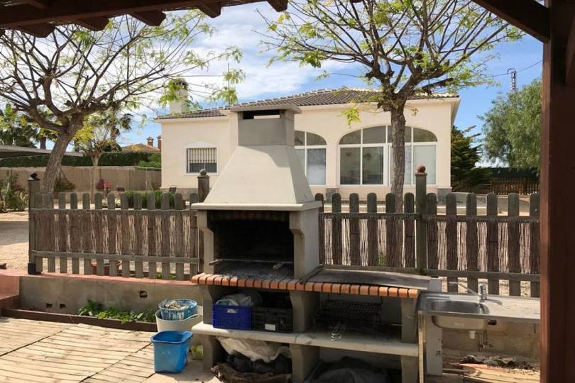 Elche,Alicante,España,3 Bedrooms Bedrooms,2 BathroomsBathrooms,Chalets,19126