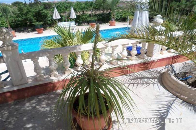 Elche,Alicante,España,3 Bedrooms Bedrooms,3 BathroomsBathrooms,Chalets,19132