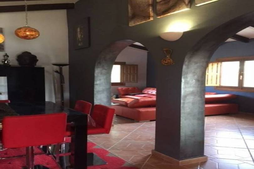 Orihuela,Alicante,España,4 Bedrooms Bedrooms,2 BathroomsBathrooms,Chalets,19140
