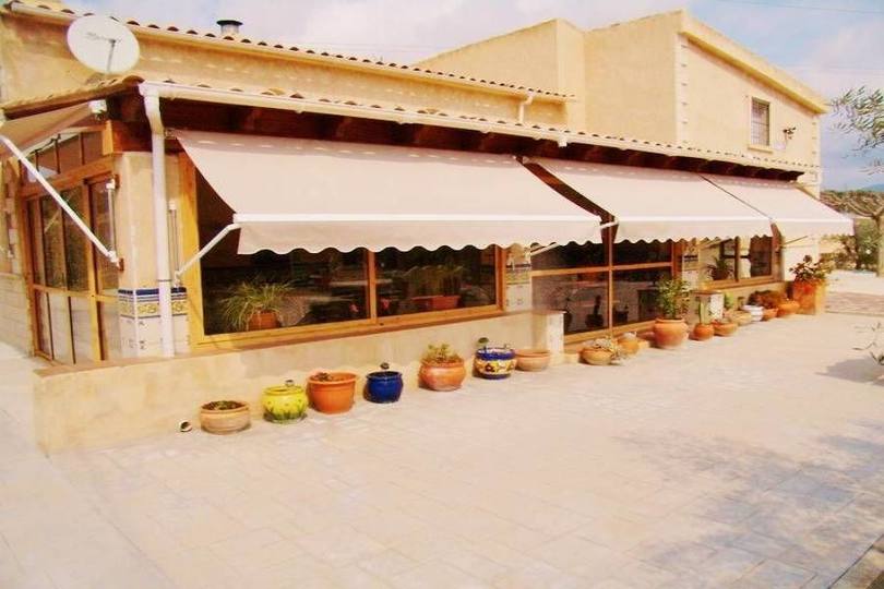 Castalla,Alicante,España,5 Bedrooms Bedrooms,3 BathroomsBathrooms,Chalets,19149