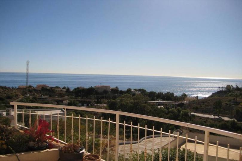el Campello,Alicante,España,5 Bedrooms Bedrooms,3 BathroomsBathrooms,Chalets,19170