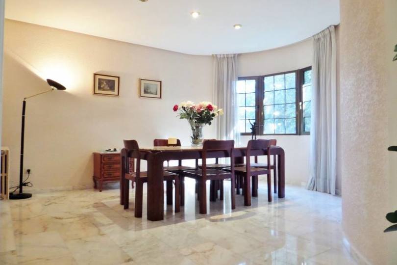 Mutxamel,Alicante,España,5 Bedrooms Bedrooms,3 BathroomsBathrooms,Chalets,19179