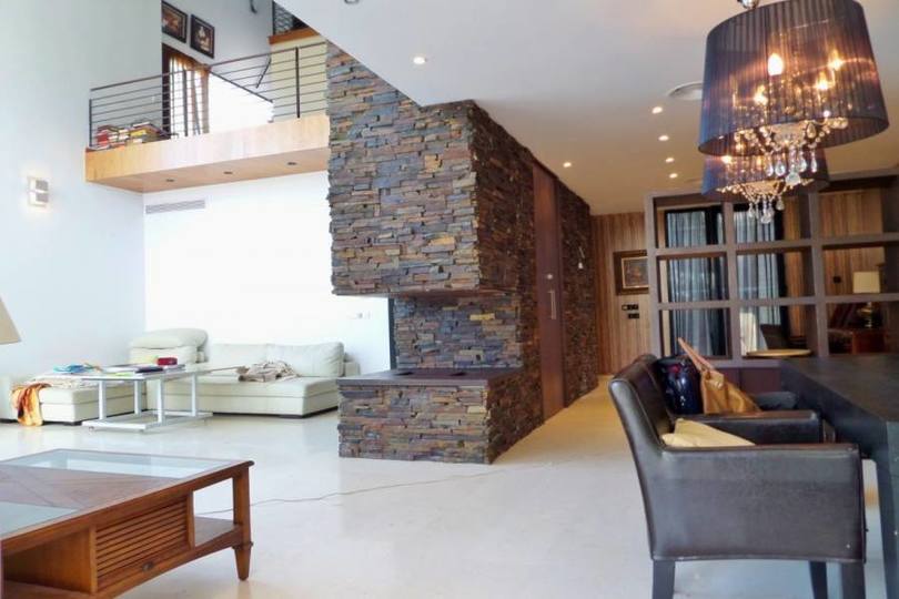 Alicante,Alicante,España,3 Bedrooms Bedrooms,3 BathroomsBathrooms,Chalets,19193