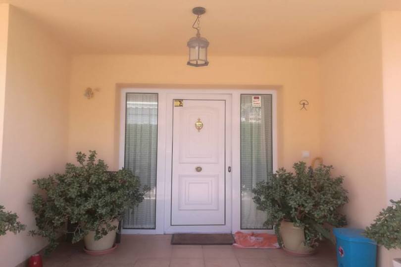 La Nucia,Alicante,España,5 Bedrooms Bedrooms,3 BathroomsBathrooms,Chalets,19209