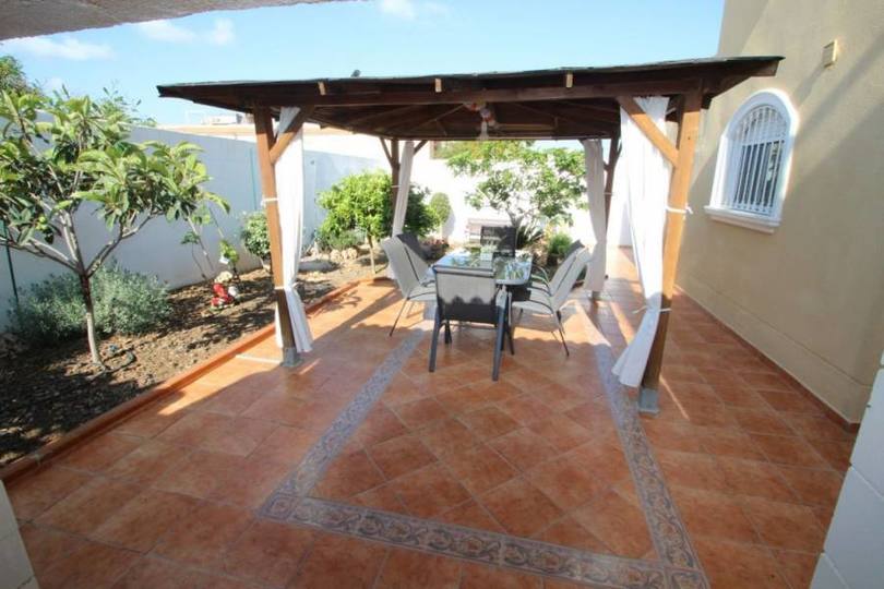 Torrevieja,Alicante,España,4 Bedrooms Bedrooms,2 BathroomsBathrooms,Chalets,19212