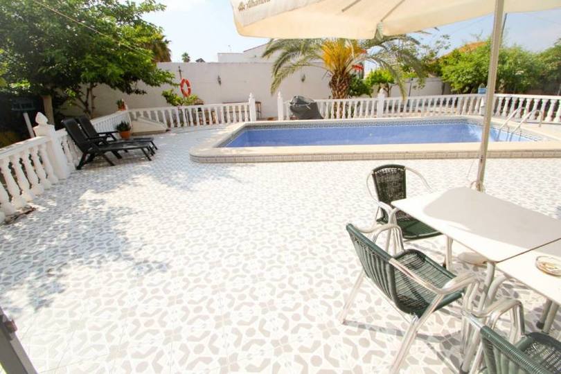 Torrevieja,Alicante,España,3 Bedrooms Bedrooms,2 BathroomsBathrooms,Chalets,19229