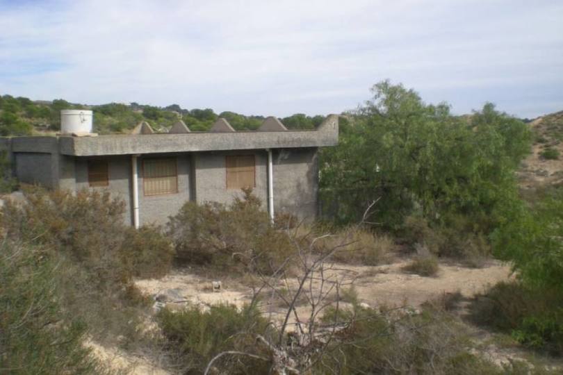 Crevillent,Alicante,España,3 Bedrooms Bedrooms,1 BañoBathrooms,Chalets,19245