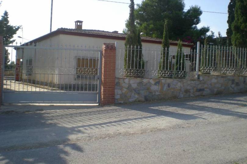 Aspe,Alicante,España,4 Bedrooms Bedrooms,1 BañoBathrooms,Chalets,19246