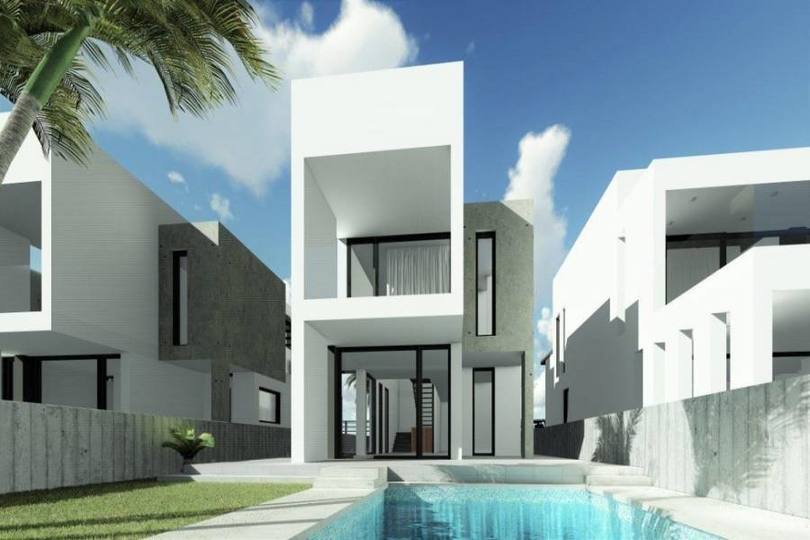 Elche,Alicante,España,3 Bedrooms Bedrooms,3 BathroomsBathrooms,Chalets,19284