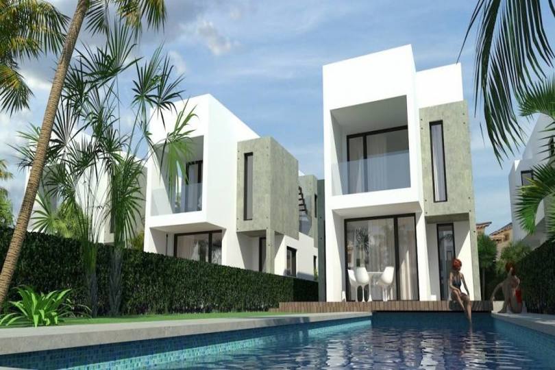 Elche,Alicante,España,3 Bedrooms Bedrooms,3 BathroomsBathrooms,Chalets,19284