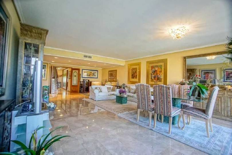 Alicante,Alicante,España,5 Bedrooms Bedrooms,3 BathroomsBathrooms,Chalets,19291