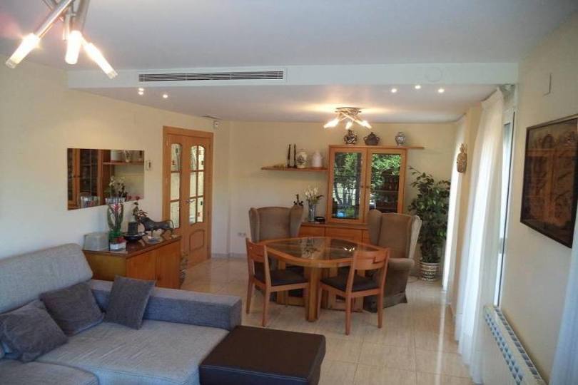 Alicante,Alicante,España,7 Bedrooms Bedrooms,5 BathroomsBathrooms,Chalets,19293