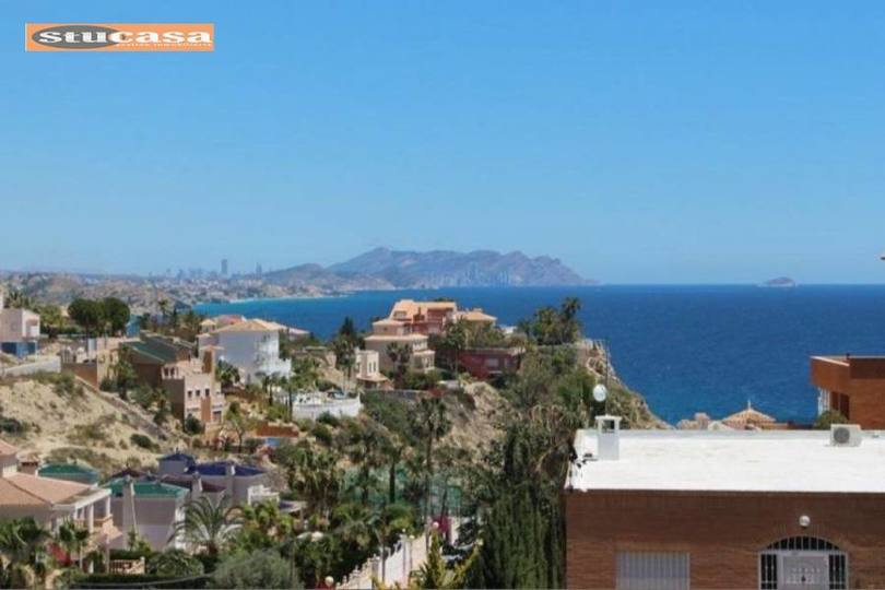 el Campello,Alicante,España,2 Bedrooms Bedrooms,2 BathroomsBathrooms,Chalets,19322
