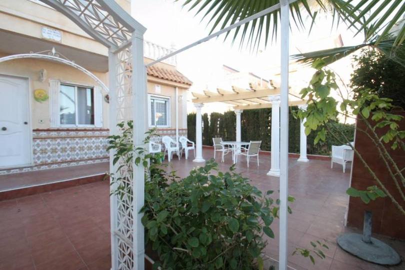 Torrevieja,Alicante,España,3 Bedrooms Bedrooms,2 BathroomsBathrooms,Chalets,19329