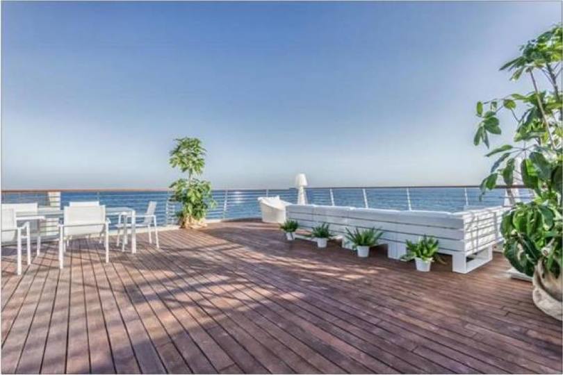 Alicante,Alicante,España,3 Bedrooms Bedrooms,2 BathroomsBathrooms,Chalets,19427