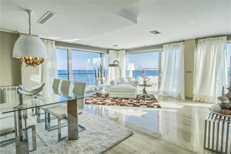 Alicante,Alicante,España,3 Bedrooms Bedrooms,2 BathroomsBathrooms,Chalets,19427