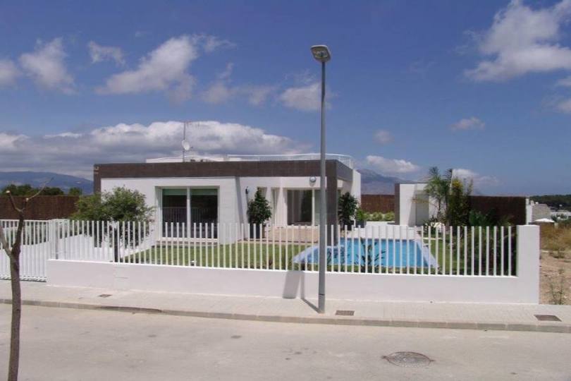 Polop,Alicante,España,3 Bedrooms Bedrooms,2 BathroomsBathrooms,Chalets,19467