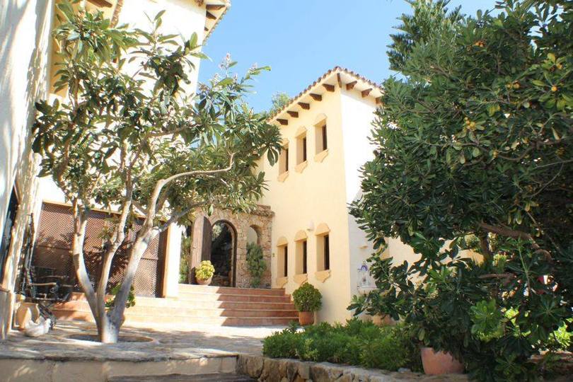 Altea,Alicante,España,8 Bedrooms Bedrooms,6 BathroomsBathrooms,Chalets,19490