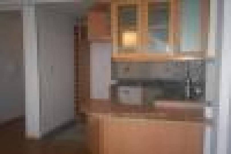 Caseros,Buenos Aires,Argentina,1 Dormitorio Habitaciones,1 BañoBaños,Apartamentos,Hornos ,2792
