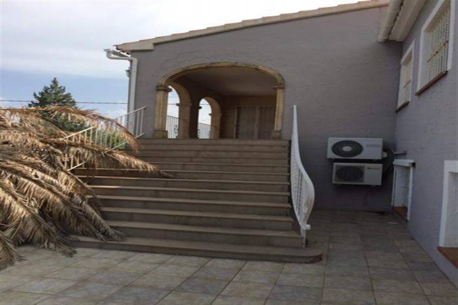 Dénia,Alicante,España,4 Bedrooms Bedrooms,4 BathroomsBathrooms,Casas de pueblo,20637