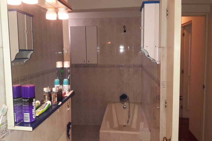 IMPERDIBLE! VER INFO...,3 Habitaciones Habitaciones,2 BañosBaños,Apartamentos,4,2875