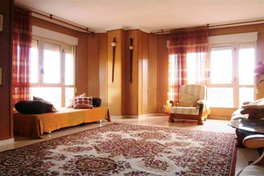 Dénia,Alicante,España,3 Bedrooms Bedrooms,2 BathroomsBathrooms,Apartamentos,20755