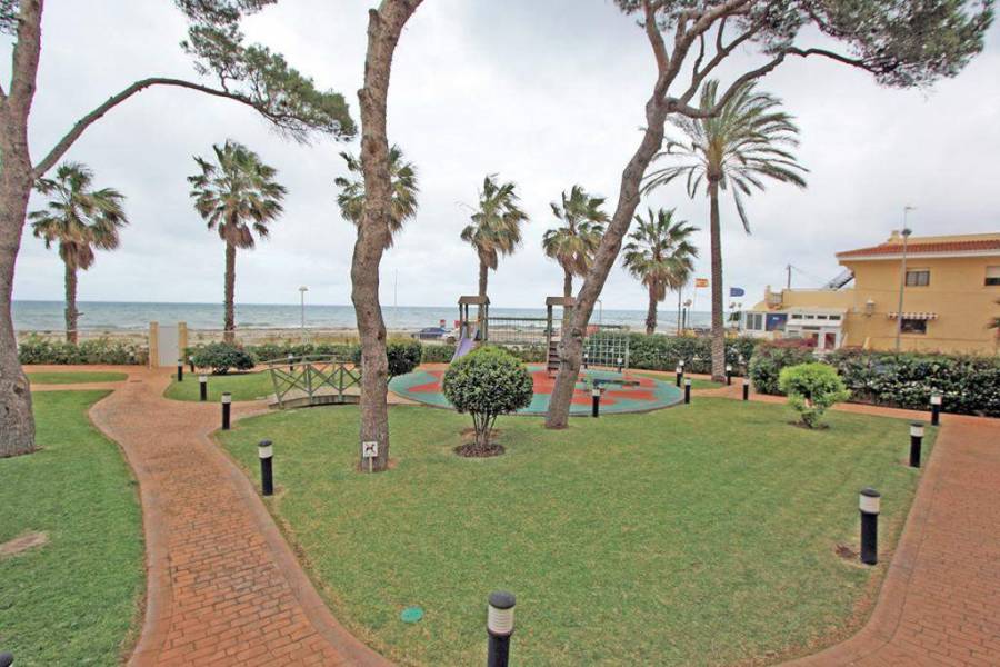 Dénia,Alicante,España,3 Bedrooms Bedrooms,2 BathroomsBathrooms,Apartamentos,20781