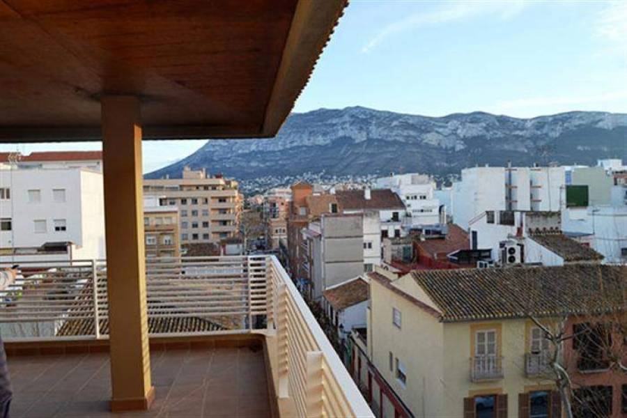 Dénia,Alicante,España,4 Bedrooms Bedrooms,3 BathroomsBathrooms,Apartamentos,20836