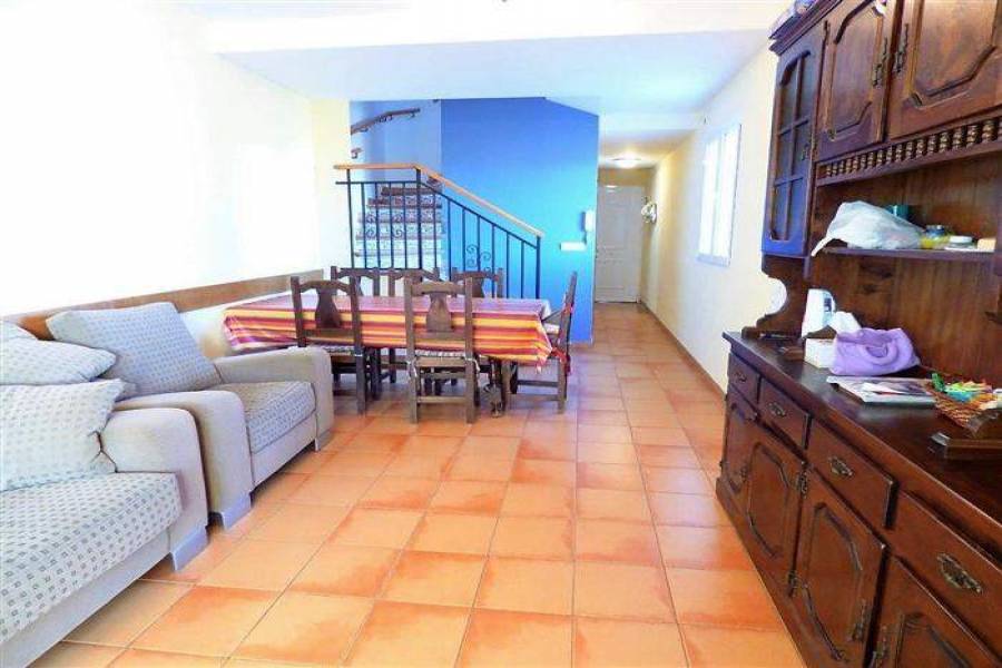 Dénia,Alicante,España,4 Bedrooms Bedrooms,3 BathroomsBathrooms,Apartamentos,20871