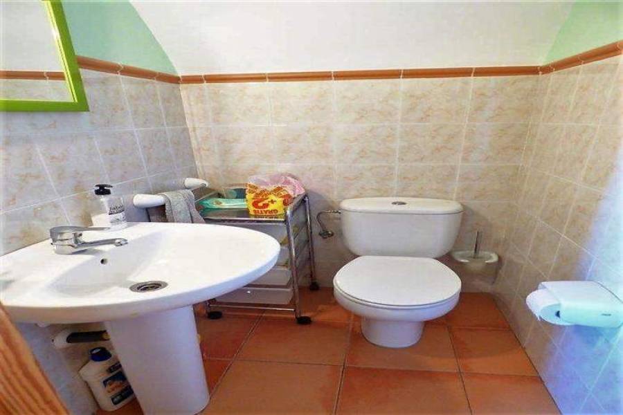 Dénia,Alicante,España,4 Bedrooms Bedrooms,3 BathroomsBathrooms,Apartamentos,20871