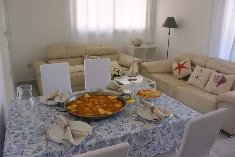 Dénia,Alicante,España,3 Bedrooms Bedrooms,2 BathroomsBathrooms,Apartamentos,20971