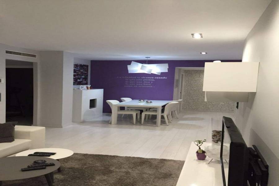 Dénia,Alicante,España,3 Bedrooms Bedrooms,2 BathroomsBathrooms,Apartamentos,20980