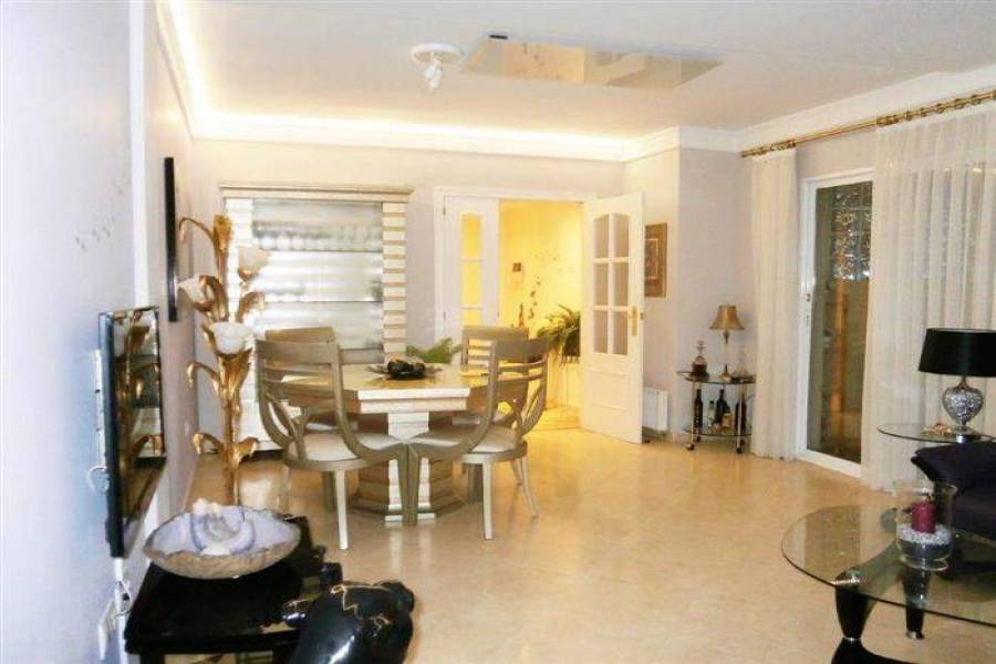 Dénia,Alicante,España,3 Bedrooms Bedrooms,2 BathroomsBathrooms,Apartamentos,21002