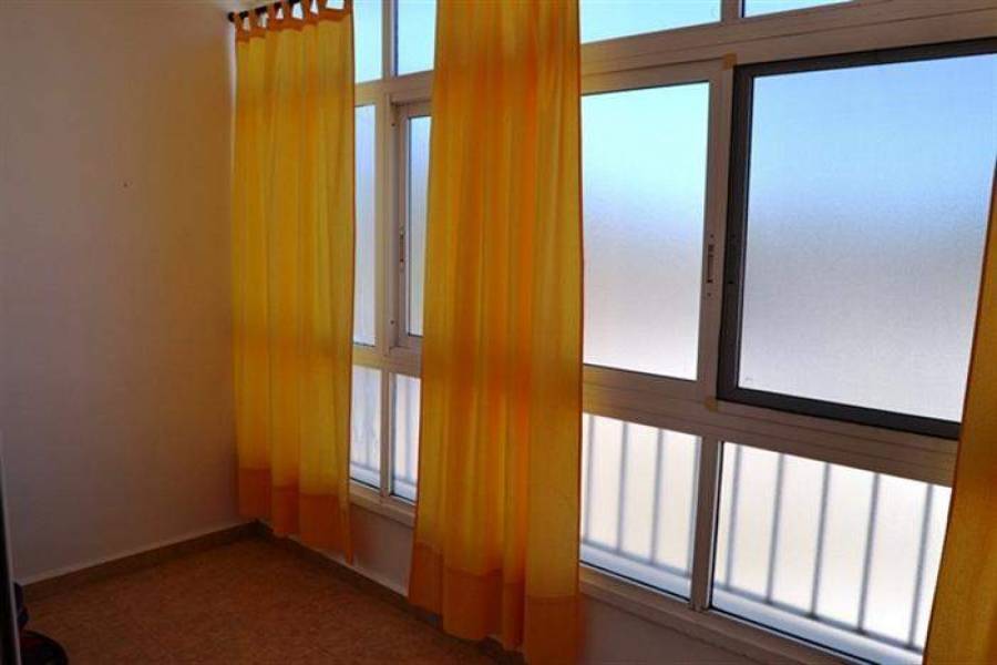 Els Poblets,Alicante,España,3 Bedrooms Bedrooms,2 BathroomsBathrooms,Apartamentos,21006