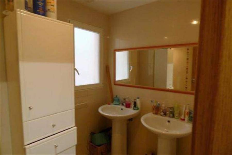 Gata de Gorgos,Alicante,España,3 Bedrooms Bedrooms,2 BathroomsBathrooms,Apartamentos,21037