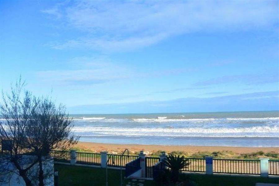 Dénia,Alicante,España,3 Bedrooms Bedrooms,2 BathroomsBathrooms,Apartamentos,21048