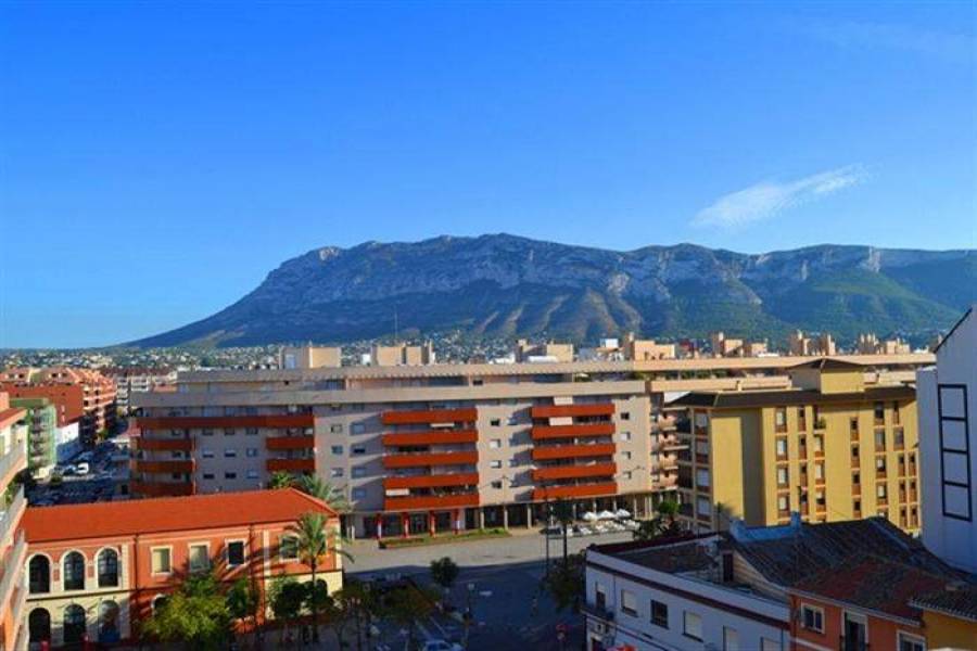 Dénia,Alicante,España,4 Bedrooms Bedrooms,2 BathroomsBathrooms,Apartamentos,21053