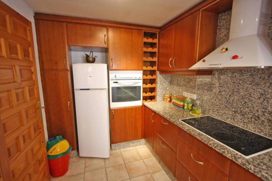 Benidoleig, Alicante, España, 3 Bedrooms Bedrooms, ,2 BathroomsBathrooms,Casas de pueblo,Venta,21152