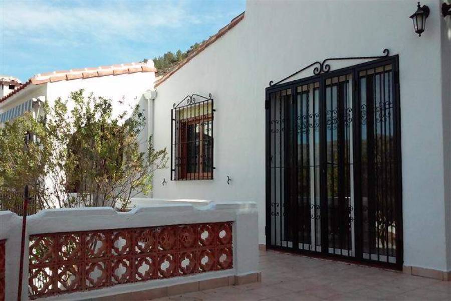 Orba,Alicante,España,3 Bedrooms Bedrooms,2 BathroomsBathrooms,Apartamentos,21193