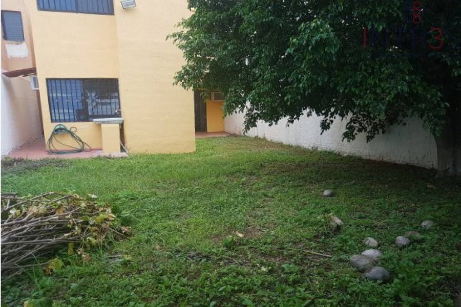 Mérida,Yucatán,México,3 Habitaciones Habitaciones,2 BañosBaños,Casas,2923