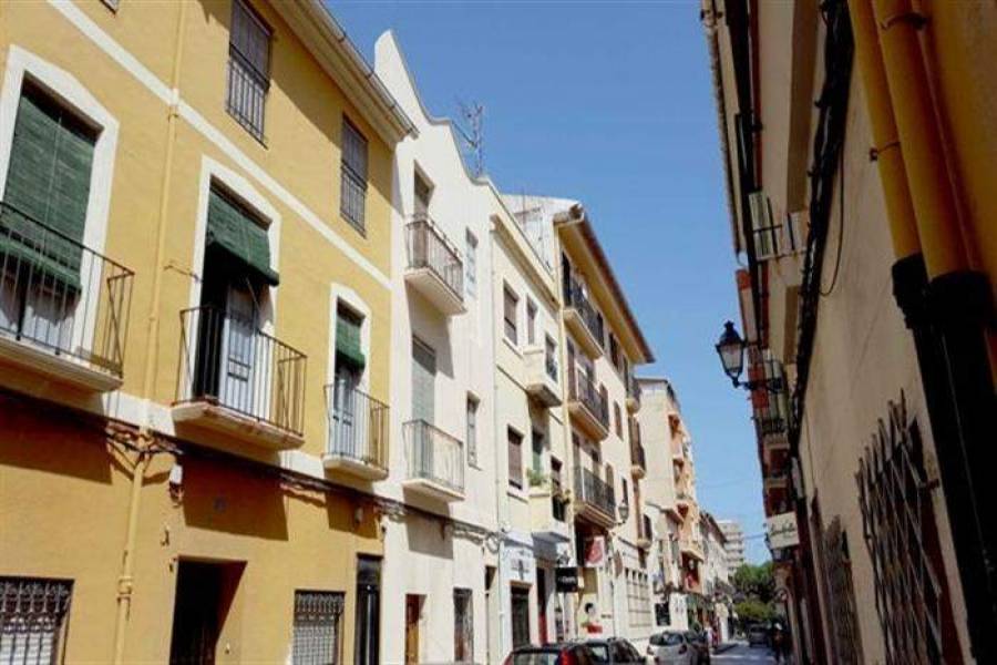 Dénia,Alicante,España,6 Bedrooms Bedrooms,2 BathroomsBathrooms,Casas de pueblo,21453