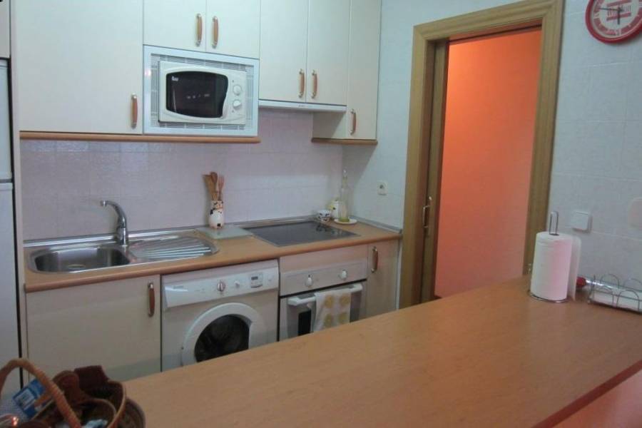 Benidorm,Alicante,España,2 Bedrooms Bedrooms,1 BañoBathrooms,Adosada,21539